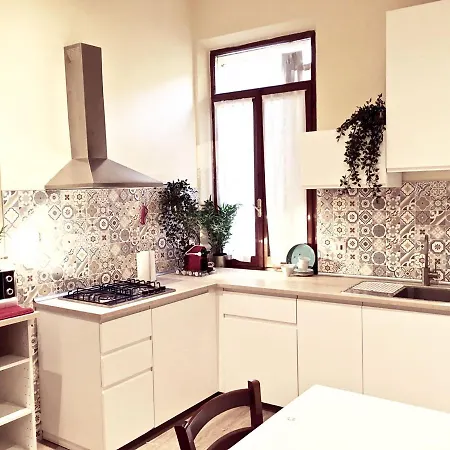 Colonne N° 15 Apartment *